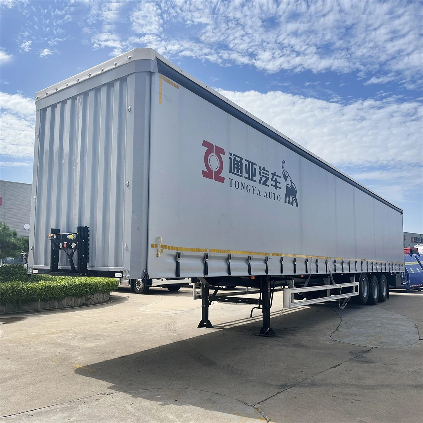 High Quality Curtain Semi Trailer